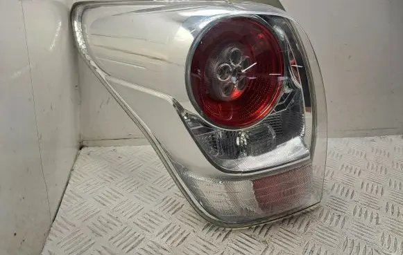 Toyota Verso Rear/tail lights 815610F091 815610F092