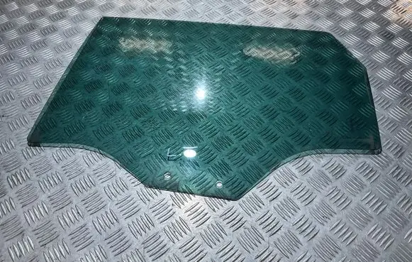 Skoda Karoq Front door window/glass (coupe) 575845025A