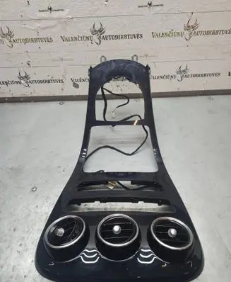 Mercedes-Benz C W205 Center console A2056803208