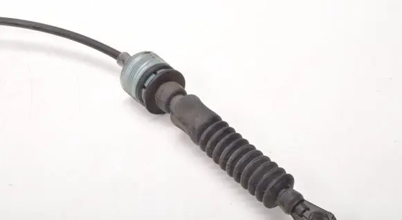 Suzuki Swift III Gear shift cable linkage 
