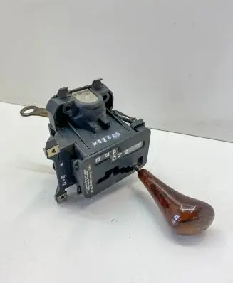 Mercedes-Benz SL R129 Gear shifter/selector A2022670537 2022670537