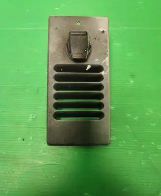 Opel Vivaro Rear air vent grill 788555196R 93456097 SP7610