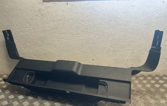 Porsche Panamera (971) Tailgate trim 971867707 T971069