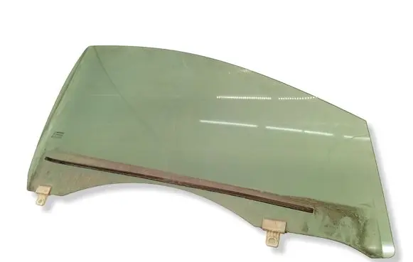 Renault Megane III Front door window glass four-door AS2