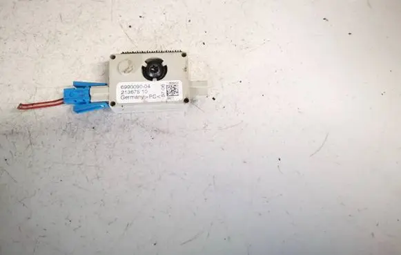 BMW 5 E60 E61 Antenna control unit 699009004 6990090-04