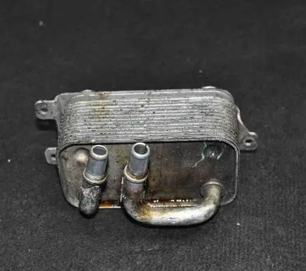 BMW 7 E65 E66 Engine oil radiator 7519213