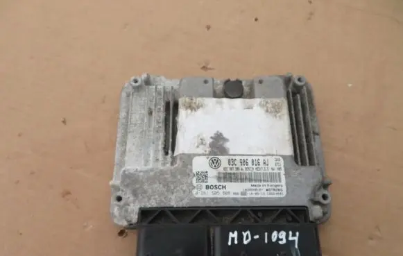 Volkswagen Golf V Engine control unit/module ECU 03C906016AJ
