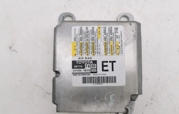 Toyota C-HR I Airbag control unit/module 89170F4330