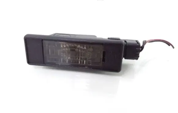 Nissan Primera Number plate light 9635678580