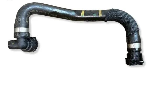 BMW 4 F32 F33 Engine coolant pipe/hose 7600554