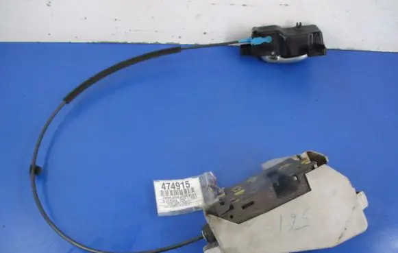 Ford Puma Front door lock