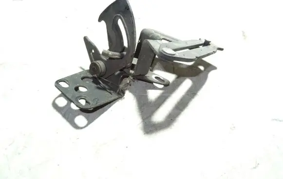 Audi A8 S8 D2 4D Engine bonnet/hood lock/catch 4D0823485C