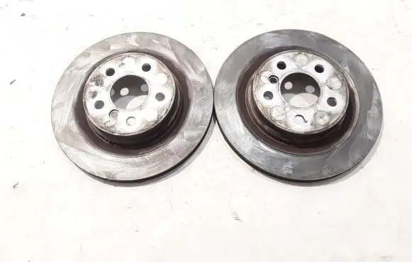 BMW 1 F40 Rear brake disc 6799369