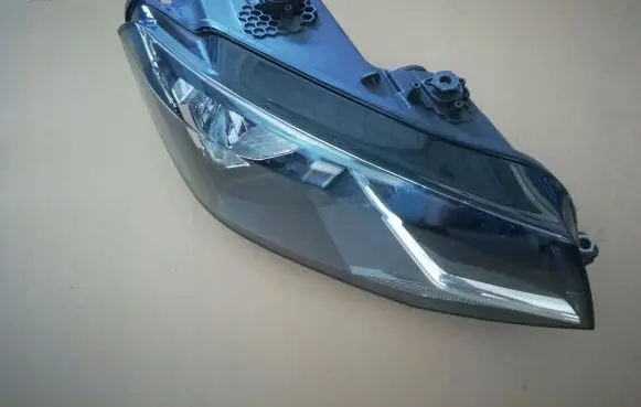 Volkswagen Caddy Headlight/headlamp 2K1841016A