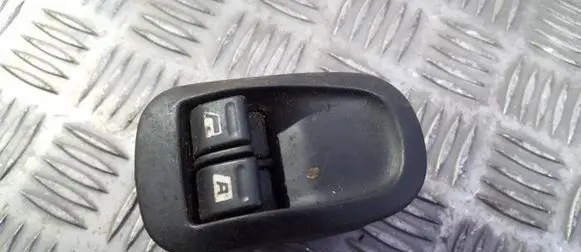 Peugeot 206 Electric window control switch