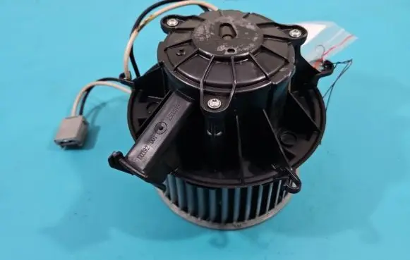 Heater fan/blower