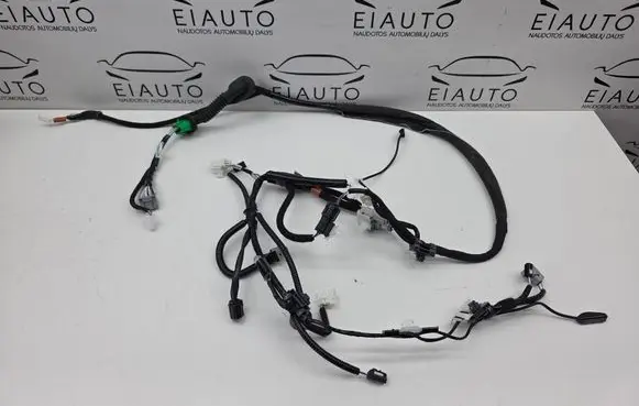Toyota Yaris Cross Tailgate/trunk wiring harness 821840D461A 821850DE32 8282147600
