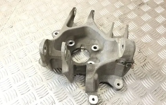 Tesla Model S Rear wheel hub spindle/knuckle 104250700A