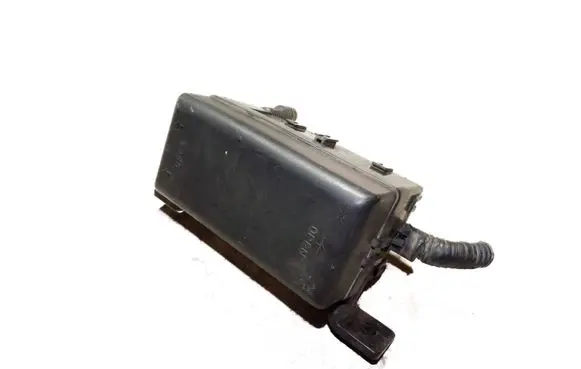 KIA Sorento Fuse module 952102E000