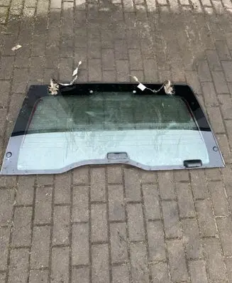 Opel Frontera B Rear windscreen/windshield window 