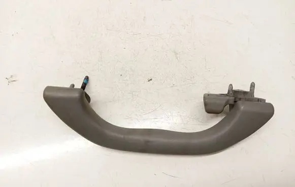 Audi A4 S4 B5 8D Rear interior roof grab handle 8d0857608c