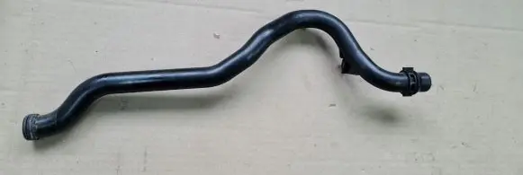 Audi A6 S6 C7 4G Engine coolant pipe/hose 06E121065Q