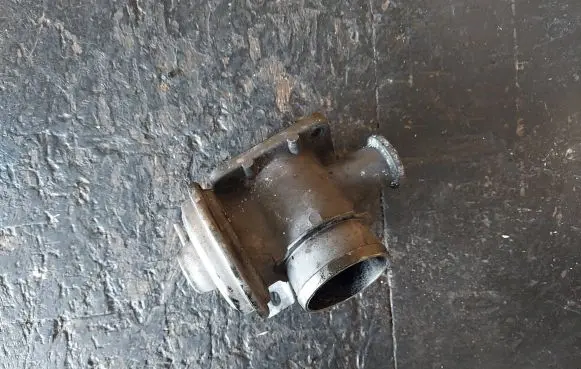 BMW 3 E46 EGR valve 7785452 778545204