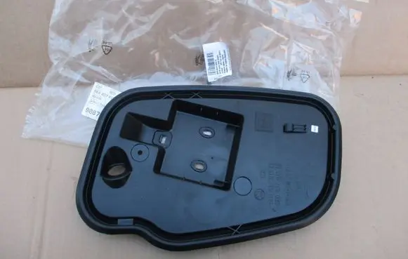 Skoda Octavia Mk3 (5E) Other front door trim element 5E0837915C