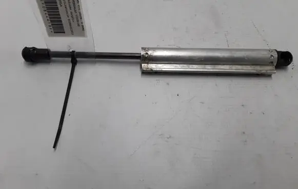 Volvo V70 Tailgate strut 
