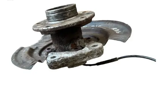 Renault Zoe Rear wheel hub spindle/knuckle 