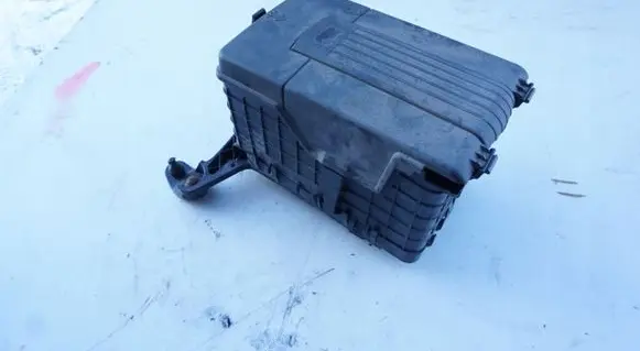 Audi A3 S3 8P Battery box tray 