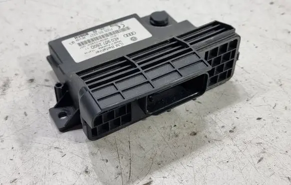 Audi A8 S8 D3 4E Power management control unit 4E0907280D