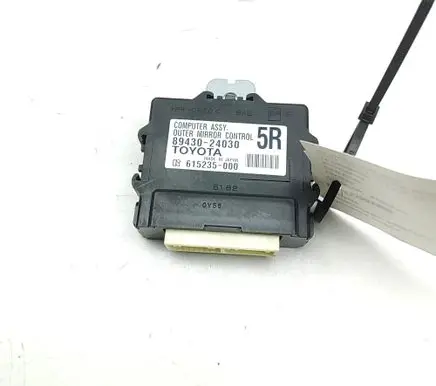 Lexus RC Wing mirror control module 8943024030 615235000