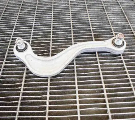 Porsche Panamera (970) Rear upper control arm/wishbone 97033104700