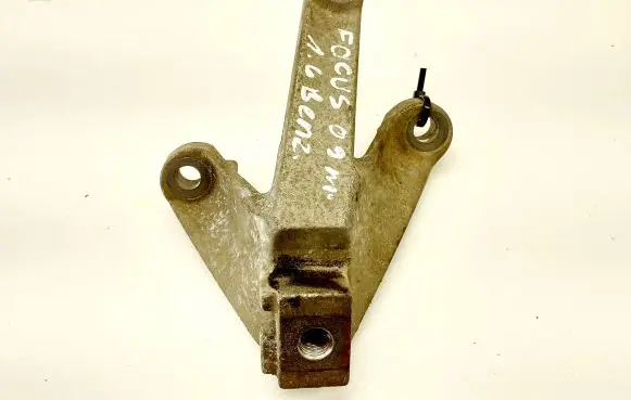 Ford Focus Engine mounting bracket 3M517M125 3M517M125DE