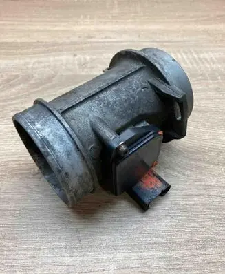 Audi A6 S6 C5 4B Mass air flow meter AFH7025C 059906461G