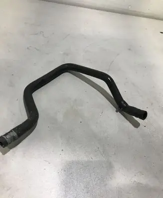 Audi A4 S4 B7 8E 8H Engine coolant pipe/hose F0121407C