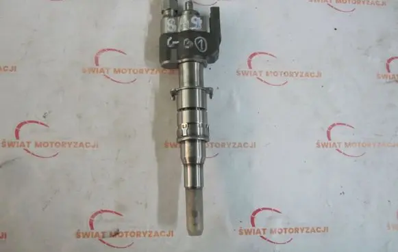 BMW 3 E90 E91 Fuel injector 7589048-09
