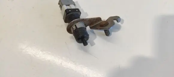 Clutch pedal sensor