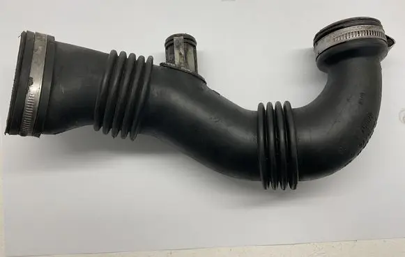 Citroen C4 I Air intake hose/pipe 9656953680