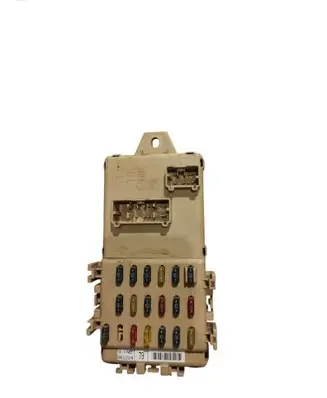 Subaru Forester SF Fuse module