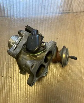 Honda CR-V Throttle valve