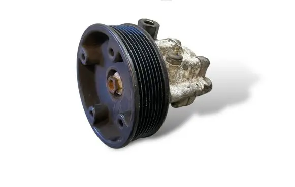 Mazda Xedos 9 Power steering pump T00632600E 8Y163004