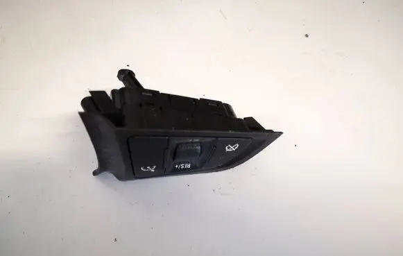 Opel Insignia A Steering wheel buttons/switches 13293155