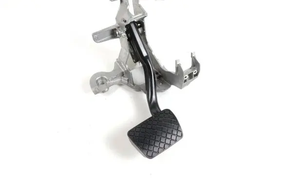 Porsche Cayenne (9Y0 9Y3) Brake pedal 4M1723117D