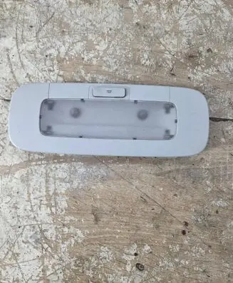 Volkswagen Golf V Rear seat light