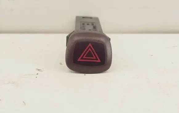 Volvo S80 Hazard light switch 9168302