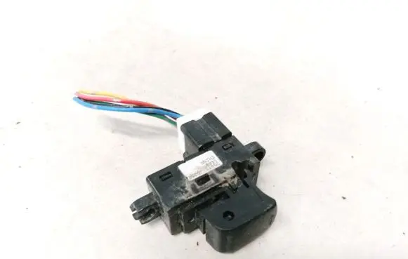 Nissan X-Trail T31 Electric window control switch 25411JG05A