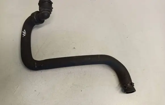 Opel Insignia A Engine coolant pipe/hose