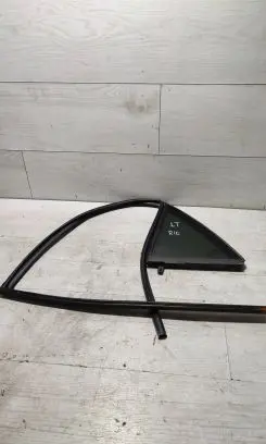KIA Rio Rear door window glass 43R016943 E000008 DOT748AS3M35